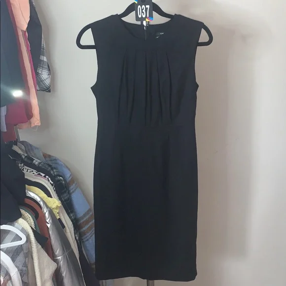 Club Monaco Wool Black Dress - Picture 2 of 6